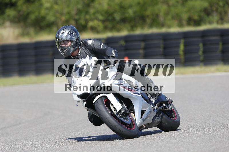 /48 25.08.2025 Cornu Master School ADR/gruen-vert/114